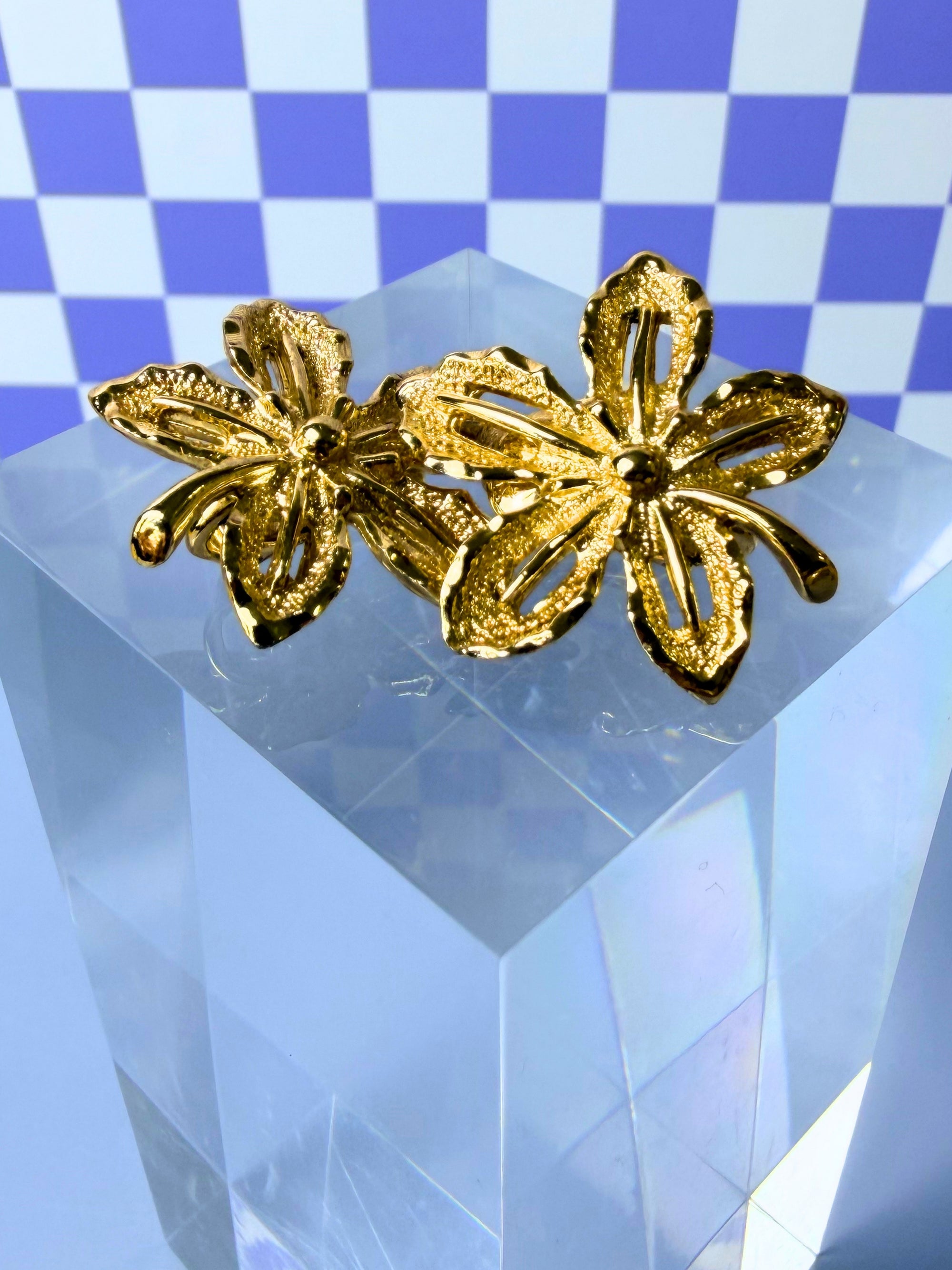 Sarah Coventry Midcentury Gold Floral Clip-On Earrings