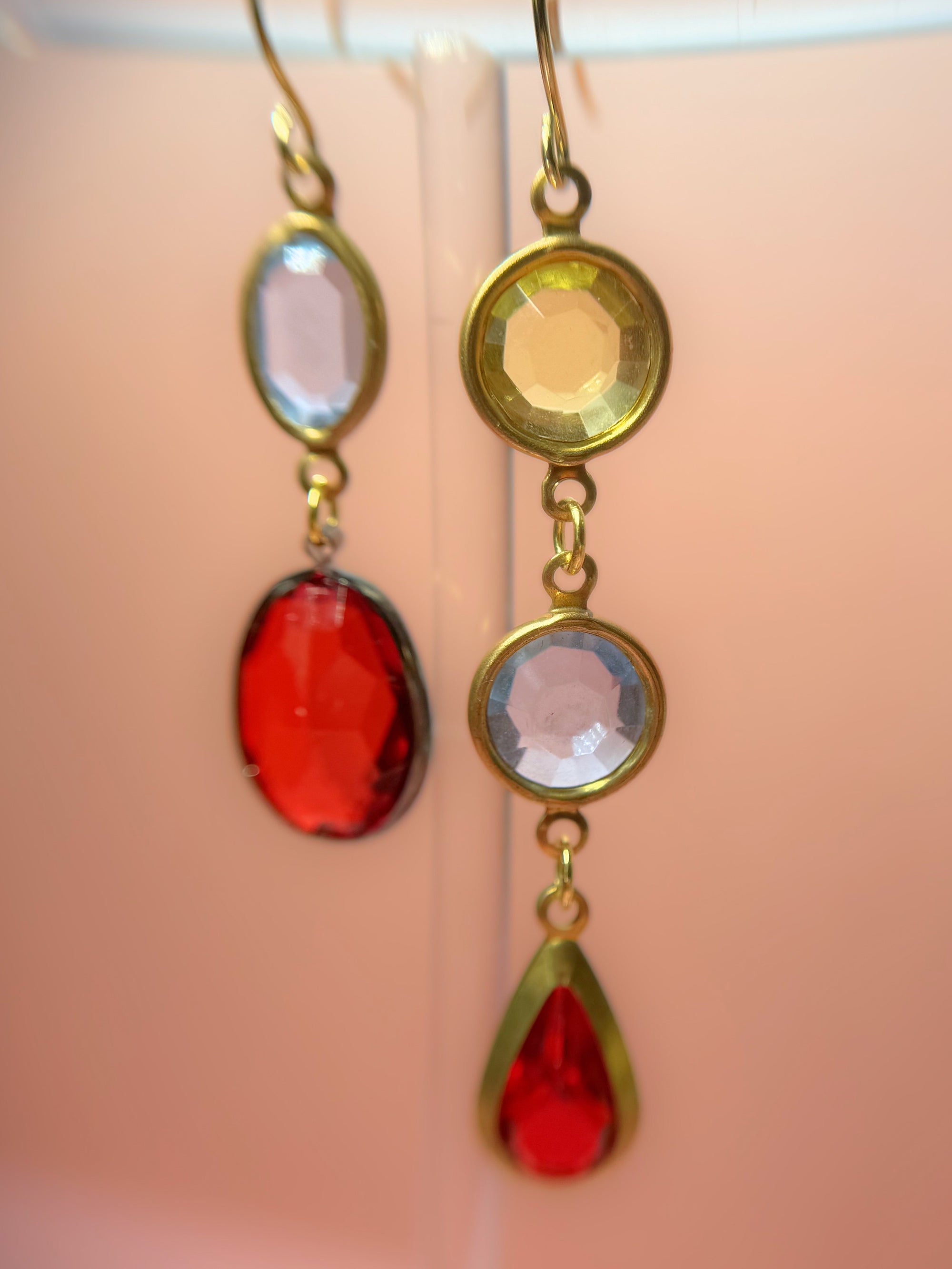 Rosario Mismatched Lucite Drop Earrings — Pale Blue, Yellow & Red