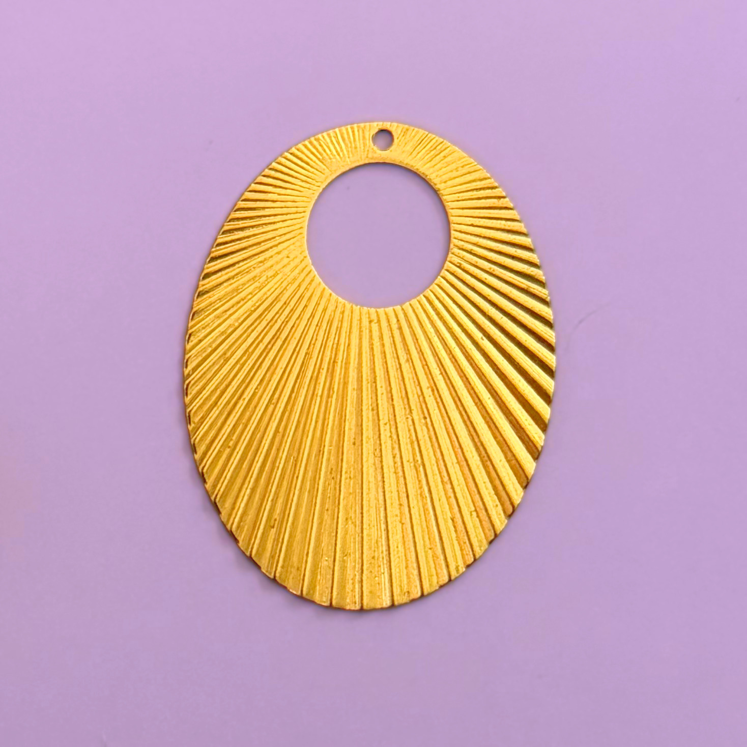 Rare: Vintage Sunburst Oval Charm
