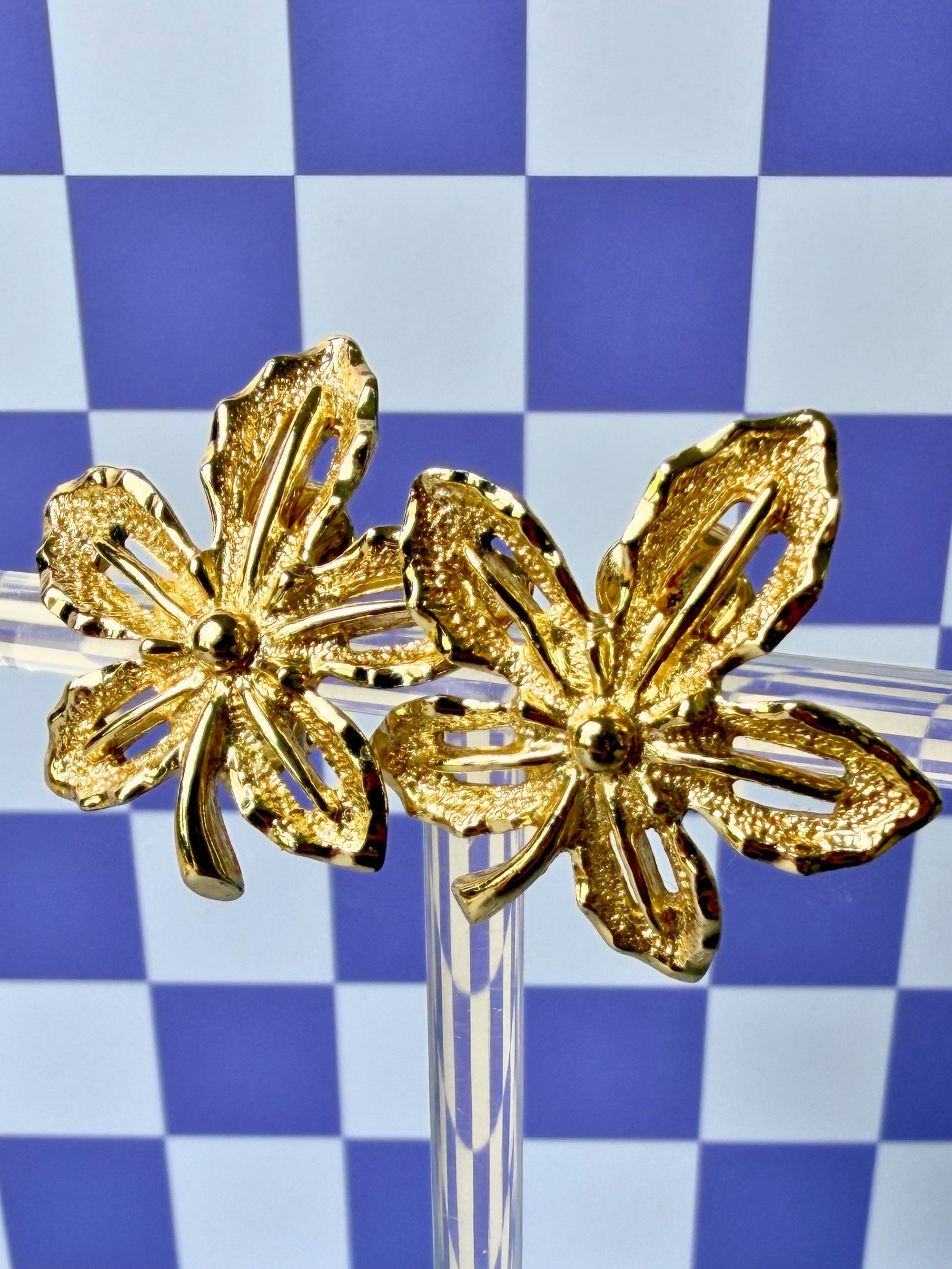 Sarah Coventry Midcentury Gold Floral Clip-On Earrings