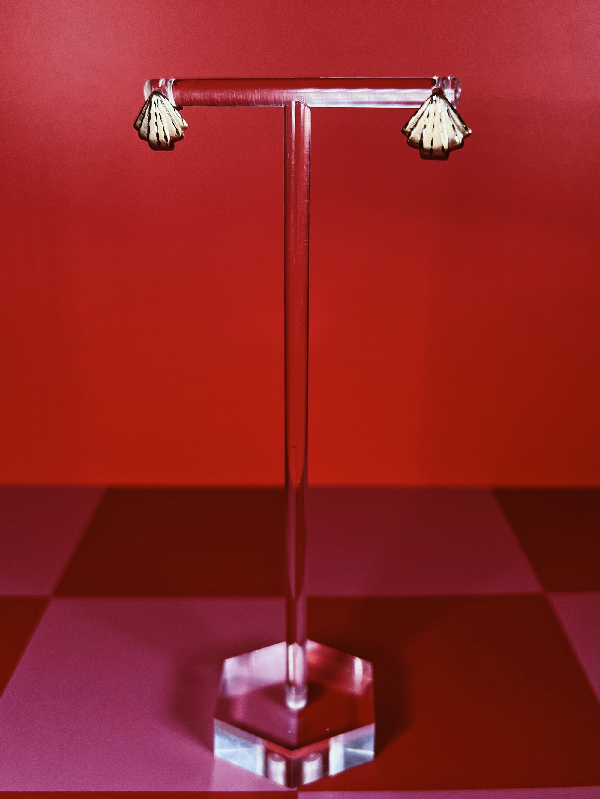 14k Deco-Inspired Fan Studs