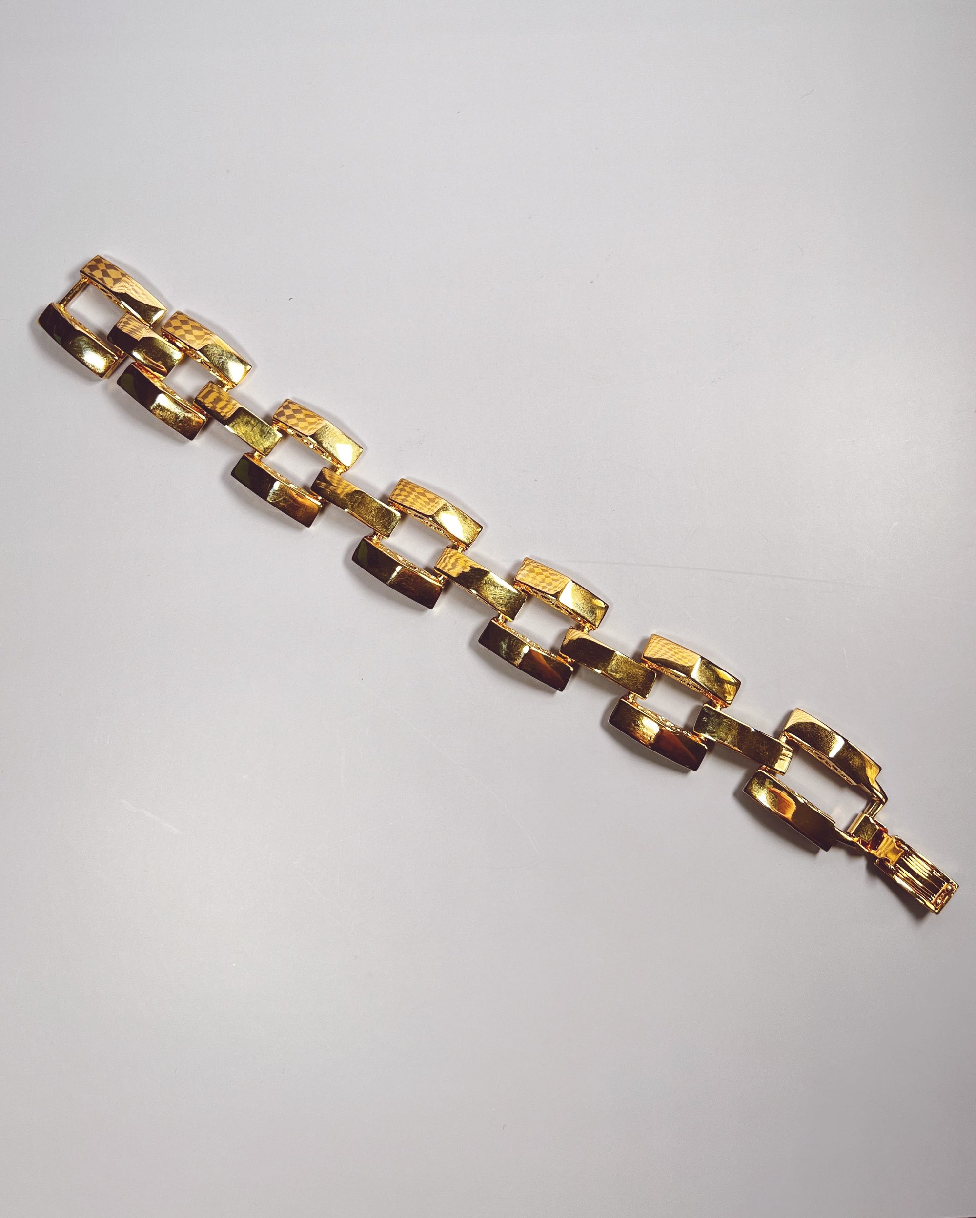 Jackie O's Gold Link Bracelet