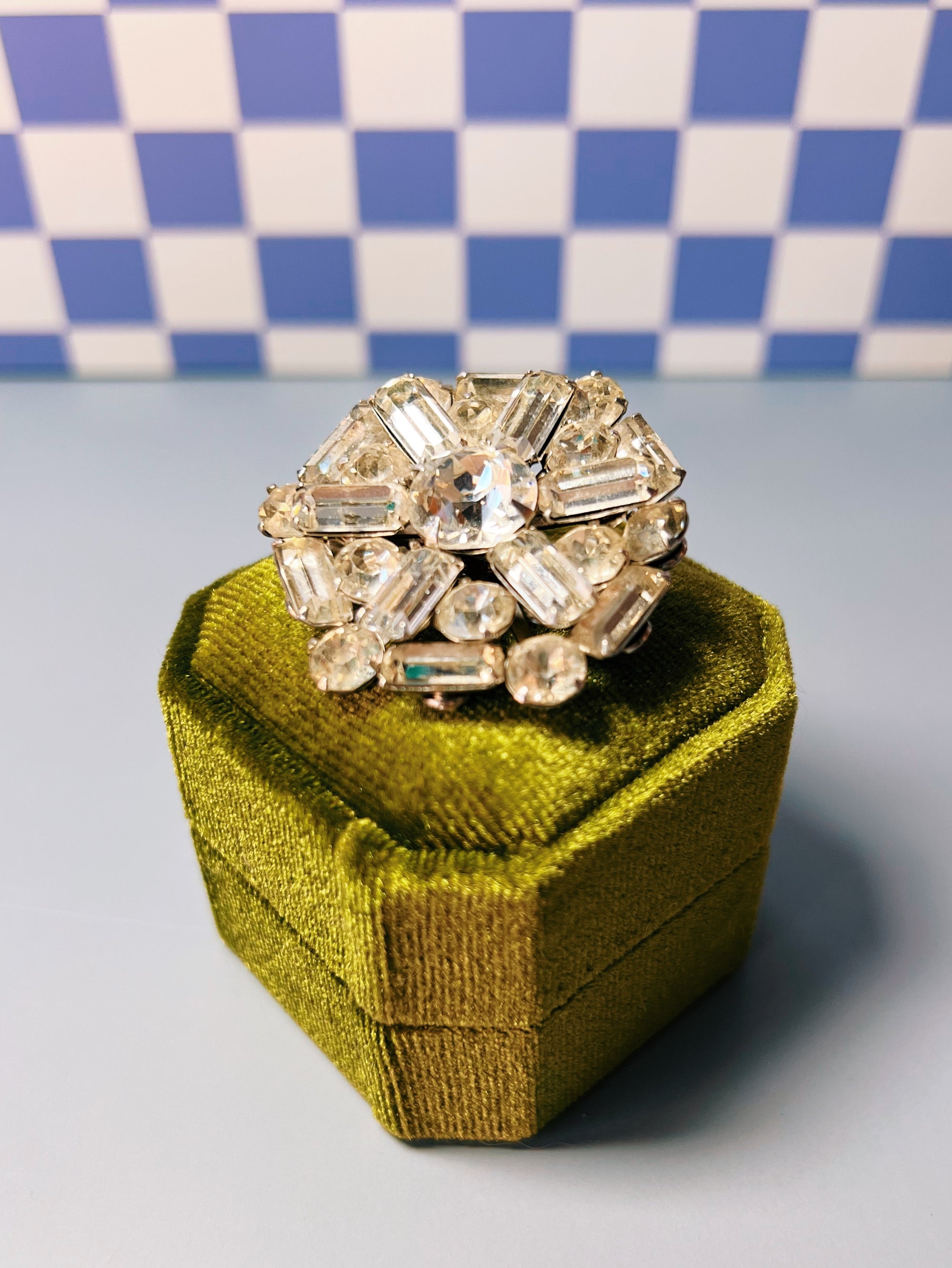 1950s Crystal Burst Brooch